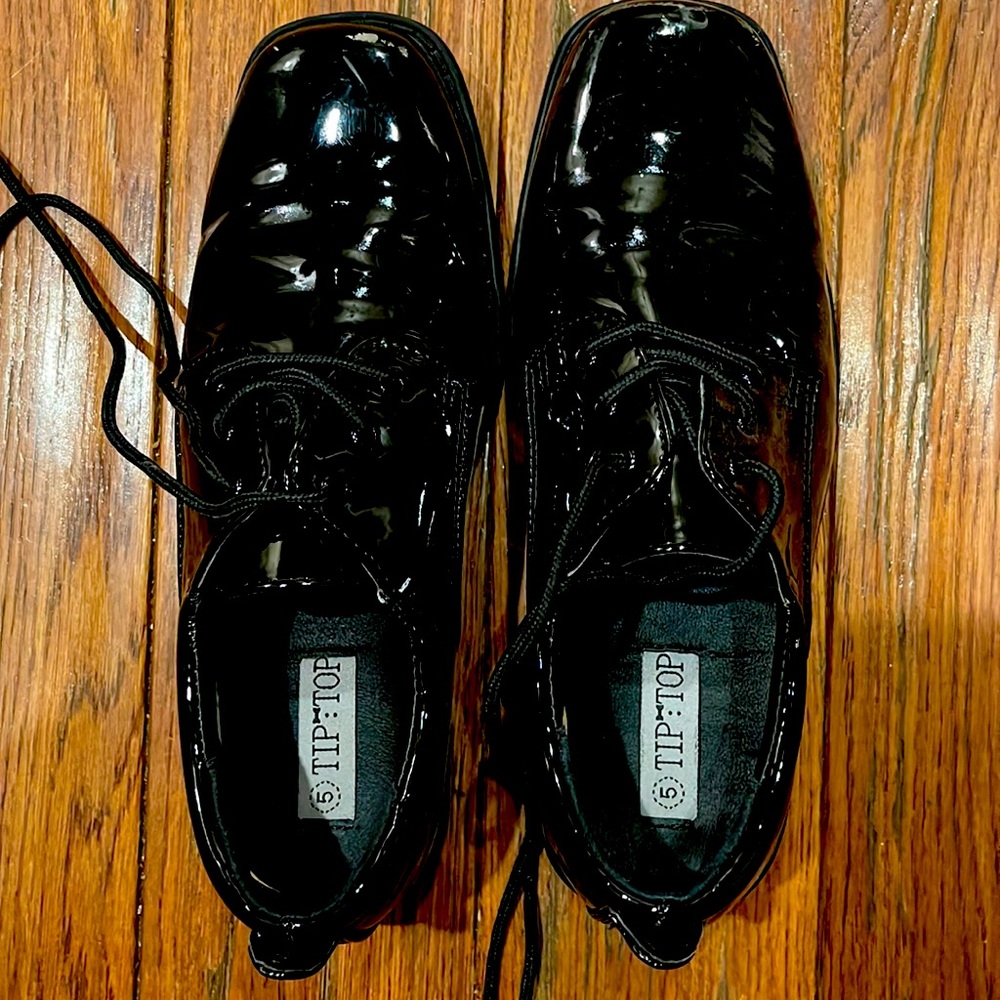 Kids black tuxedo shoes